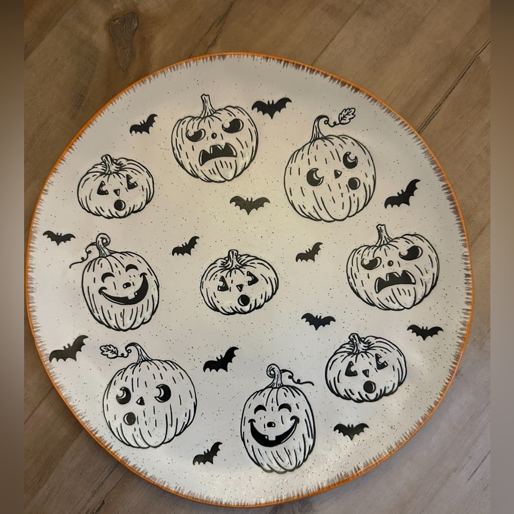 NWT ELI+ANA  Pumpkins Bats Halloween Speckled EMBOSSED Dinner Plate